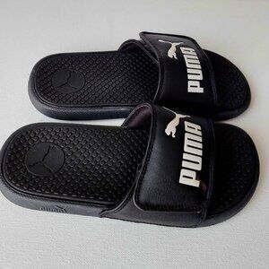 Kids PUMA Slides, Size Youth 1, Black and White